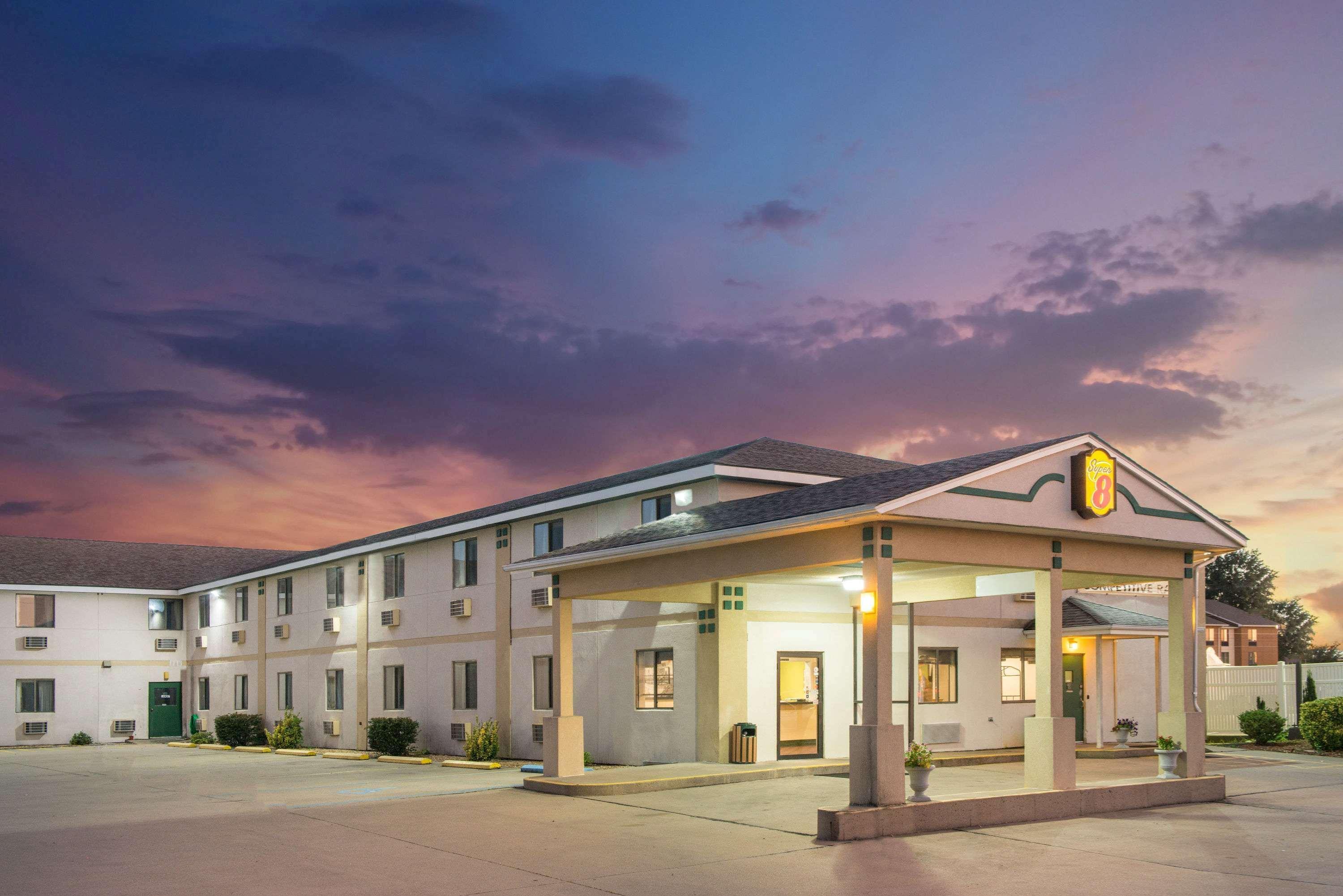 Hotel Super 8 By Wyndham Sikeston/Miner Area Zewnętrze zdjęcie